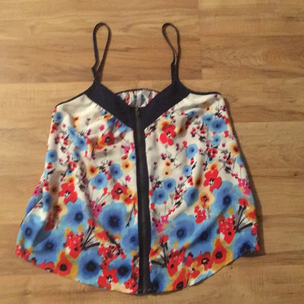 Lauren Conrad Summer Top